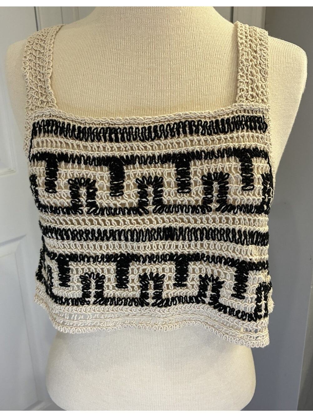 JORESS Boho Geo Pattern Crochet Crop Top Cream Black Medium